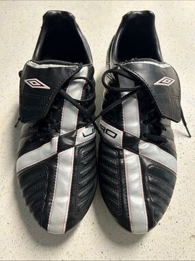 Rare Vintage Umbro Black Athletic Cleats with Kangaroo Leather FG Cleats
